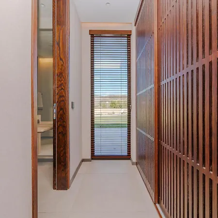 Villa Silence