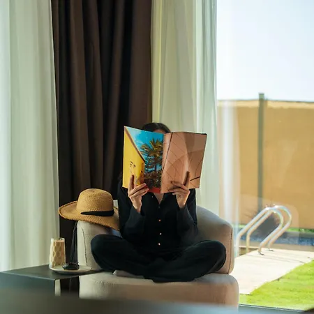 Silence Villa *
